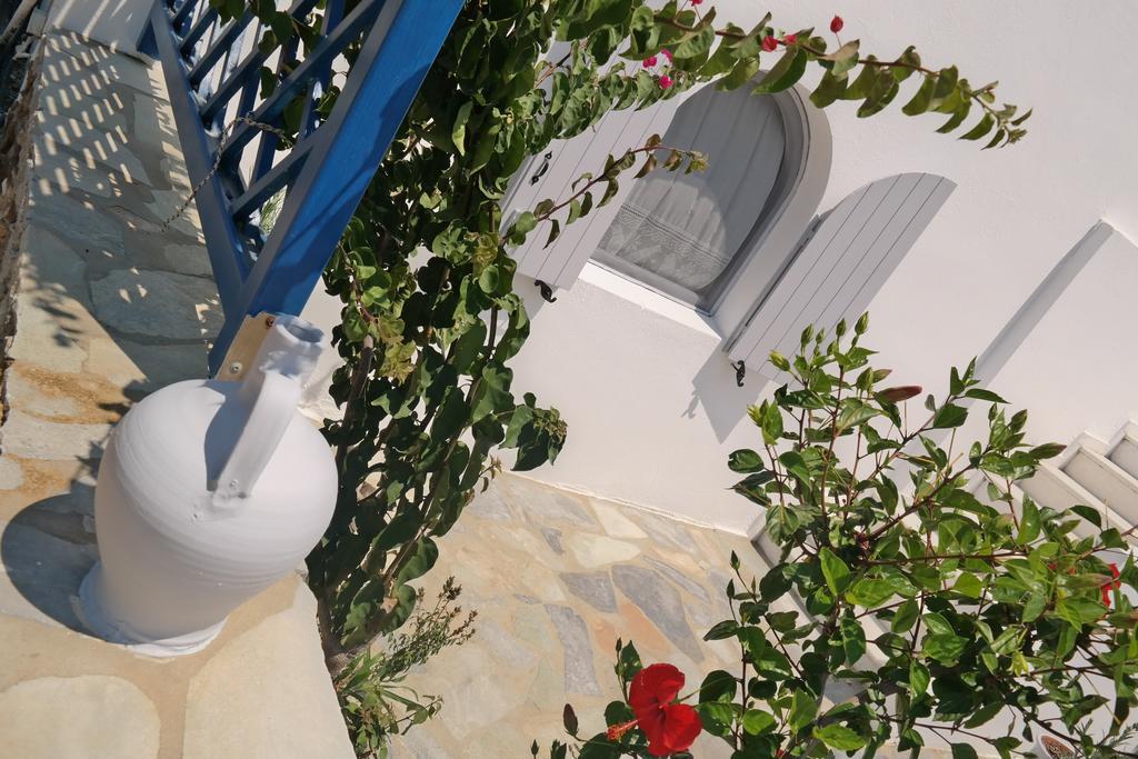 Maroussa Studios Agia Anna  Exterior foto